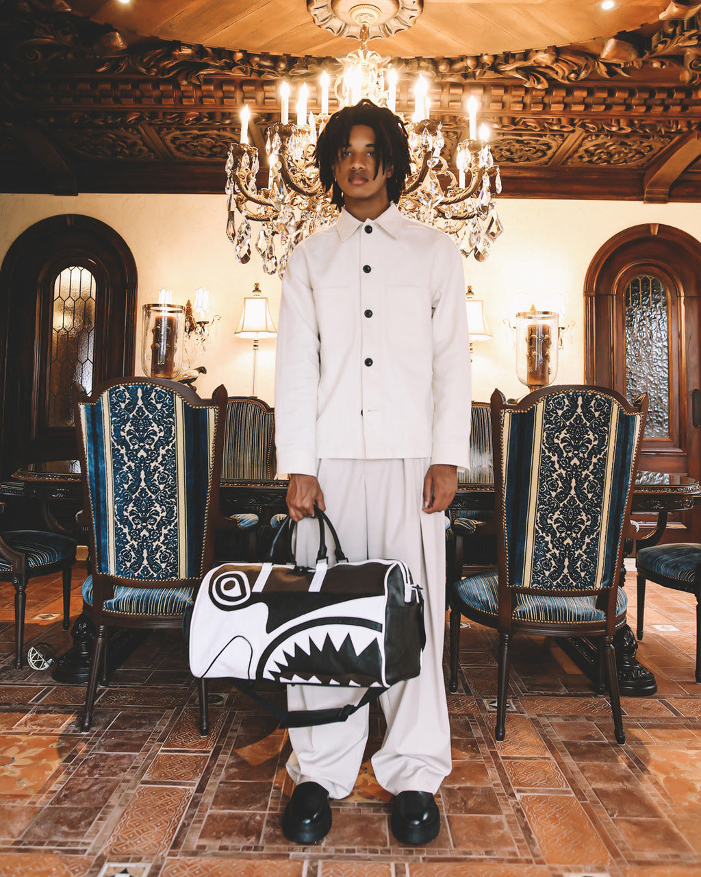 V.V.I.P. DUFFLE