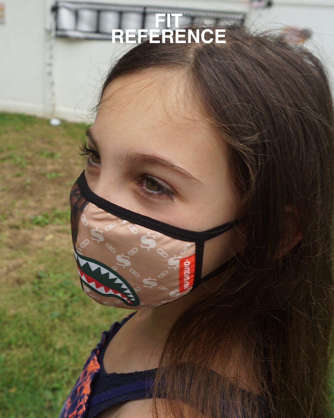 KIDS FORM FITTING MASK: SHARK ISLAND